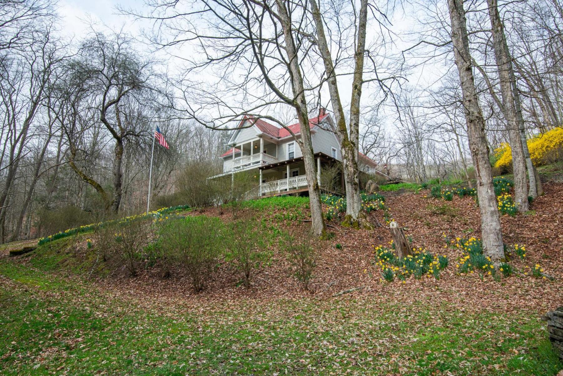Moore House Inn & Cabins Marlinton Exterior foto